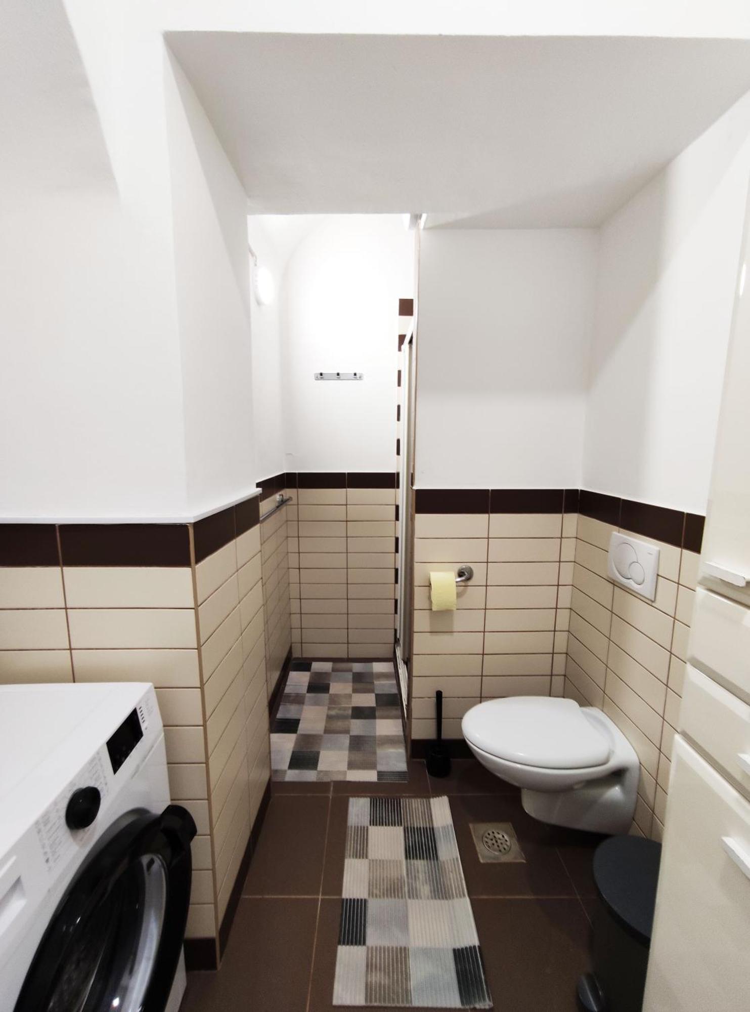 Studio Apartment Sisters 3-4 Ljubljana Exterior foto