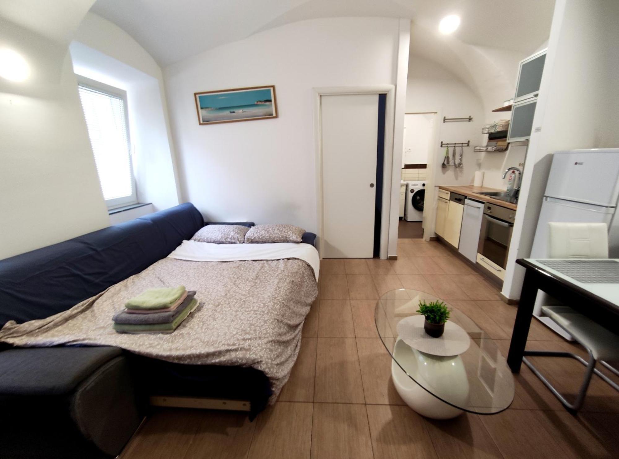 Studio Apartment Sisters 3-4 Ljubljana Exterior foto